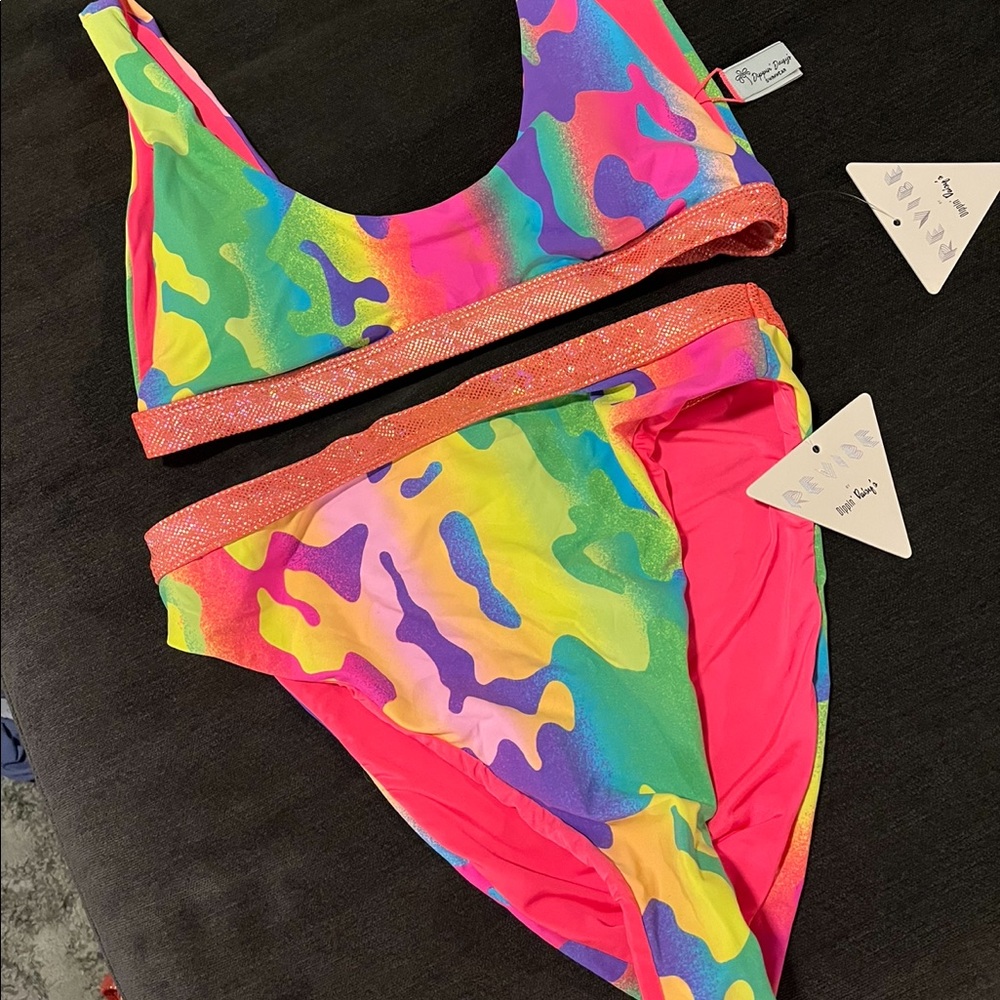 Dippin Daisy NWT